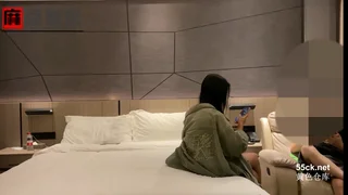 쫄깃한 보지로 몸팔이 여대생